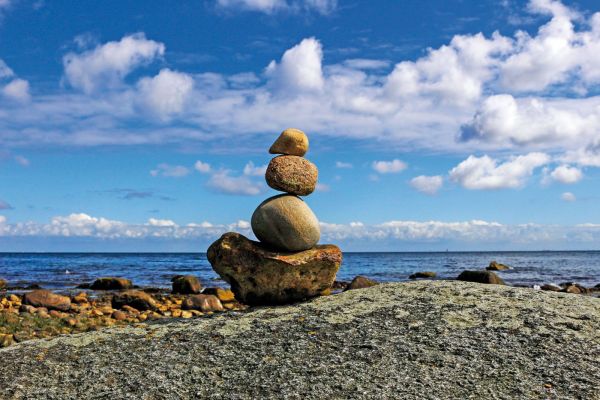 Steinskulptur am Strand, Fotograf: Kollenberg